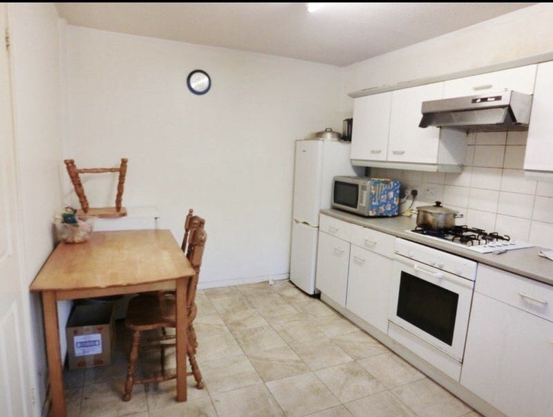 Room Troughton Road in Greater London