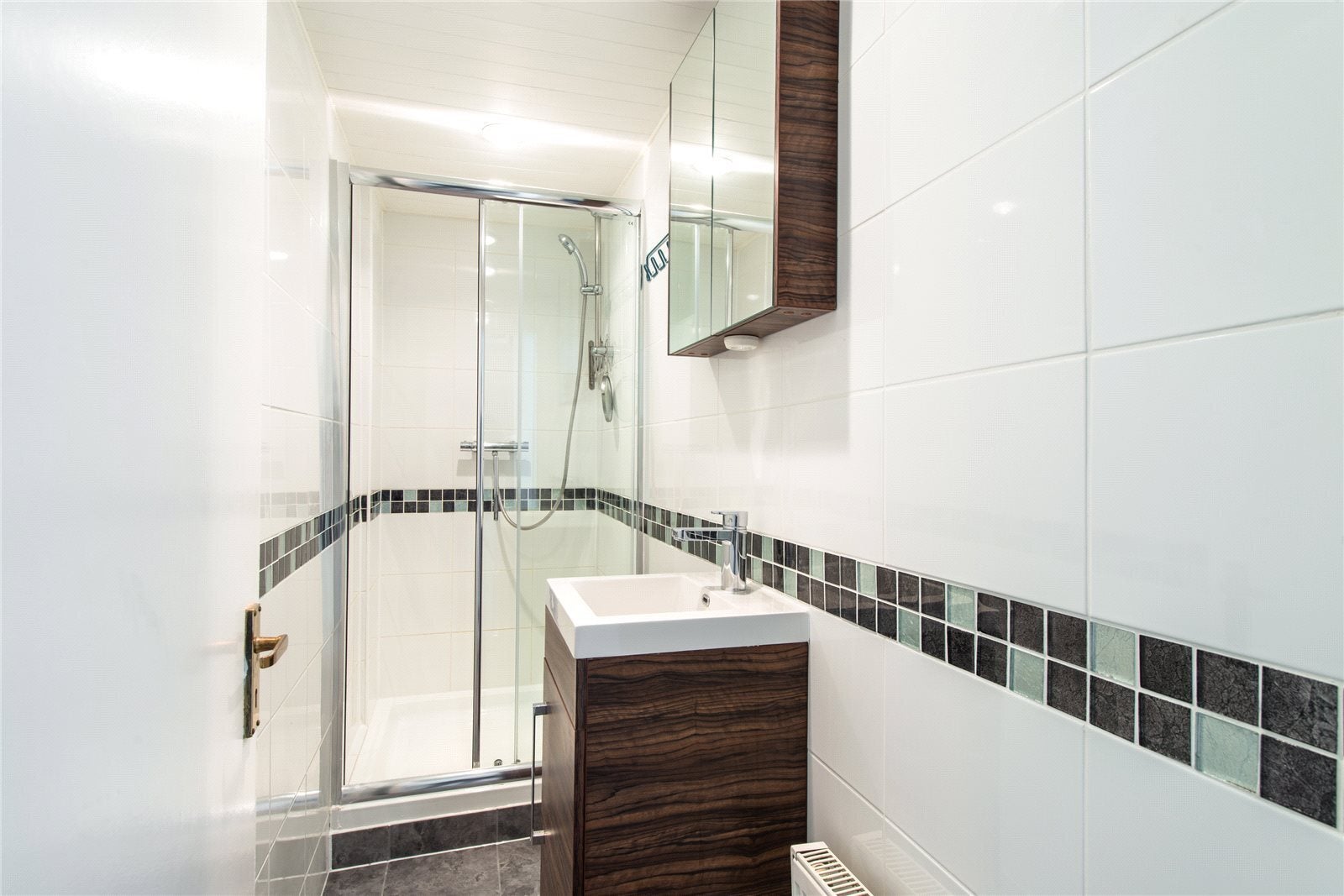 Flat Minford Gardens in Greater London