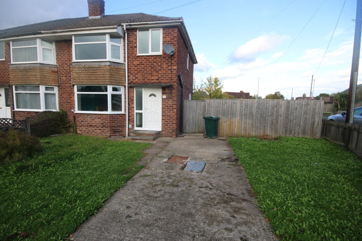House Oldfield Crescent in Chester