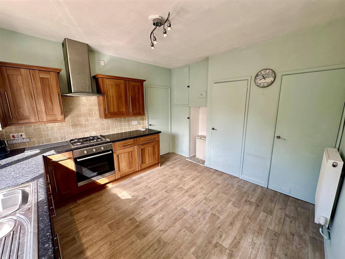 House Rivermead Close in Gloucester