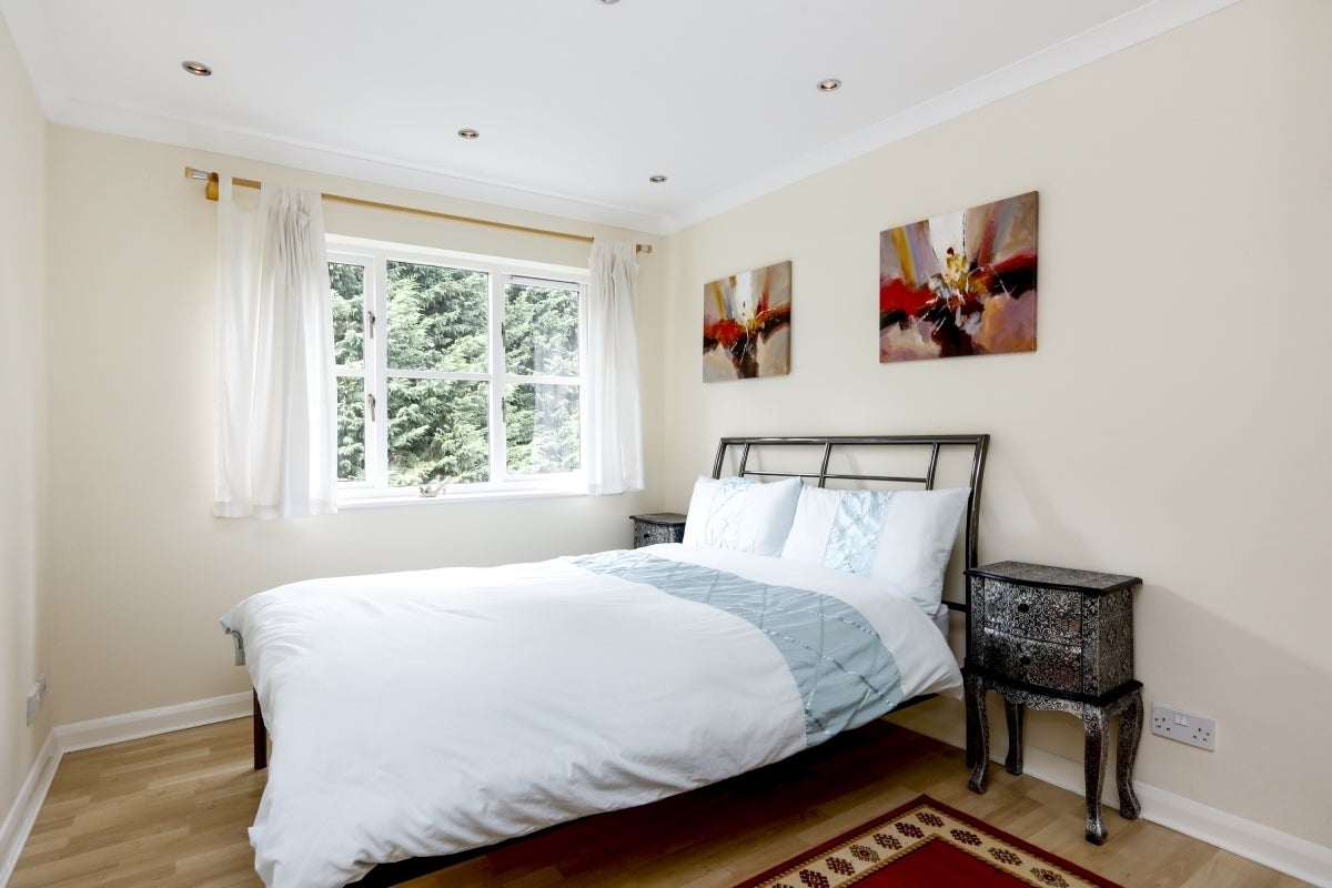 Flat Wimbledon Park Side in Greater London