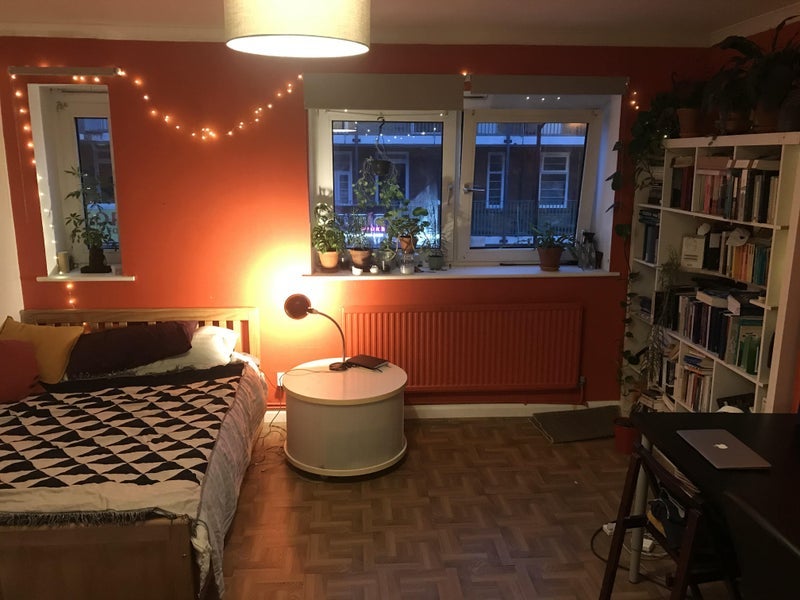 Room Elgar Street in Greater London