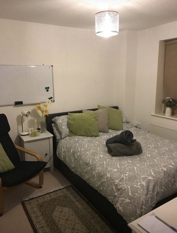 Room Pentland Drive in North Kesteven