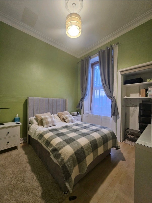 Room Ibrox Terrace in Glasgow