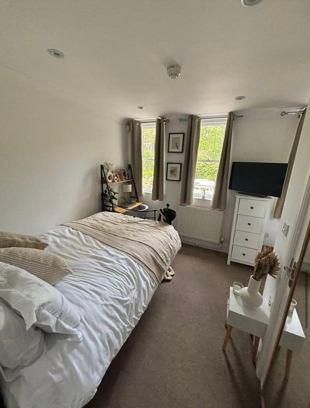 Room St Paul's Mews in Greater London