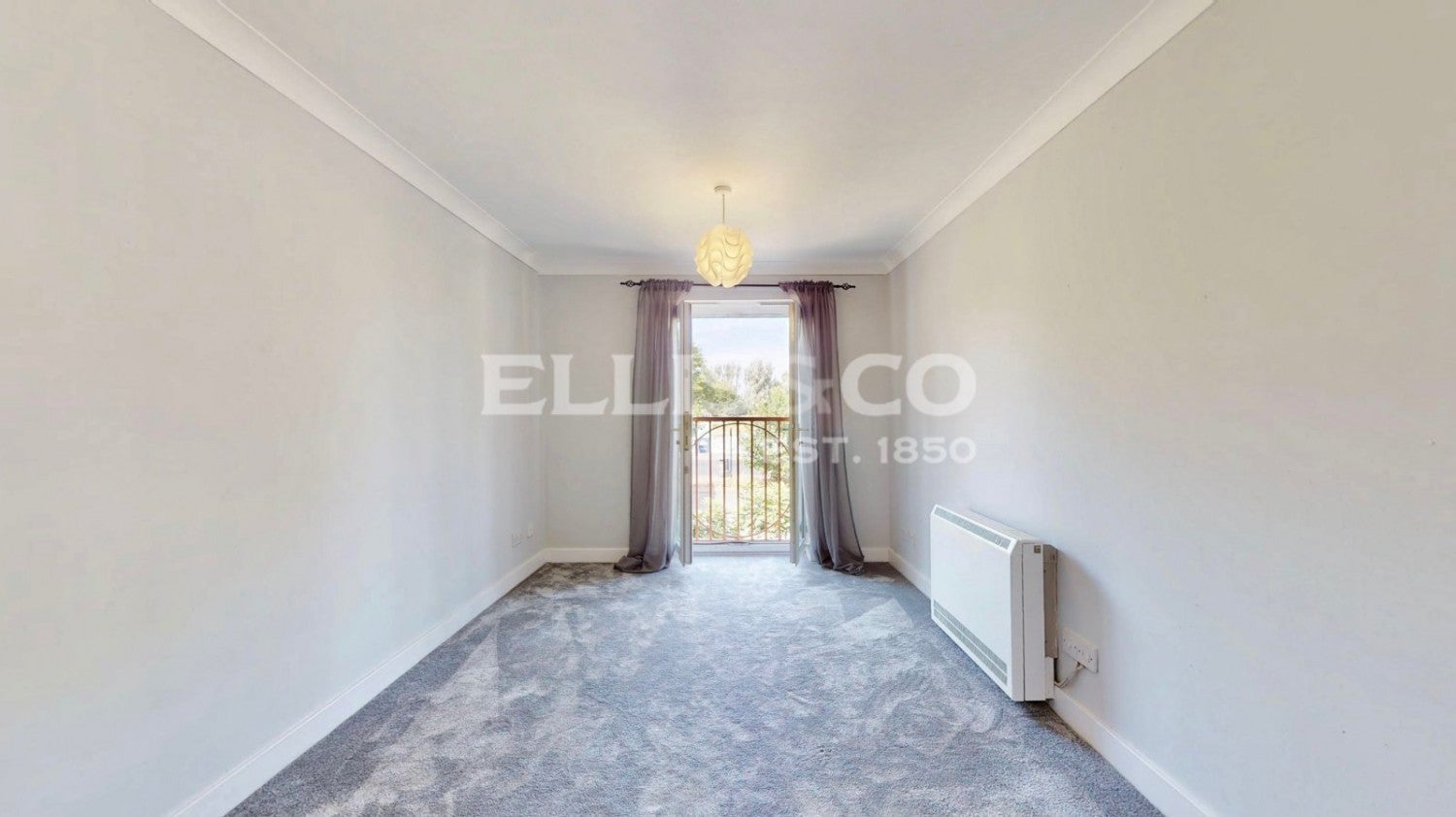 Flat Gurnell Grove in Greater London