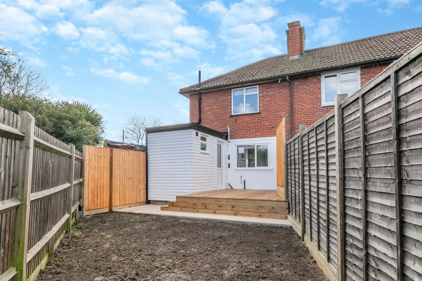 House Olveston Walk in Greater London