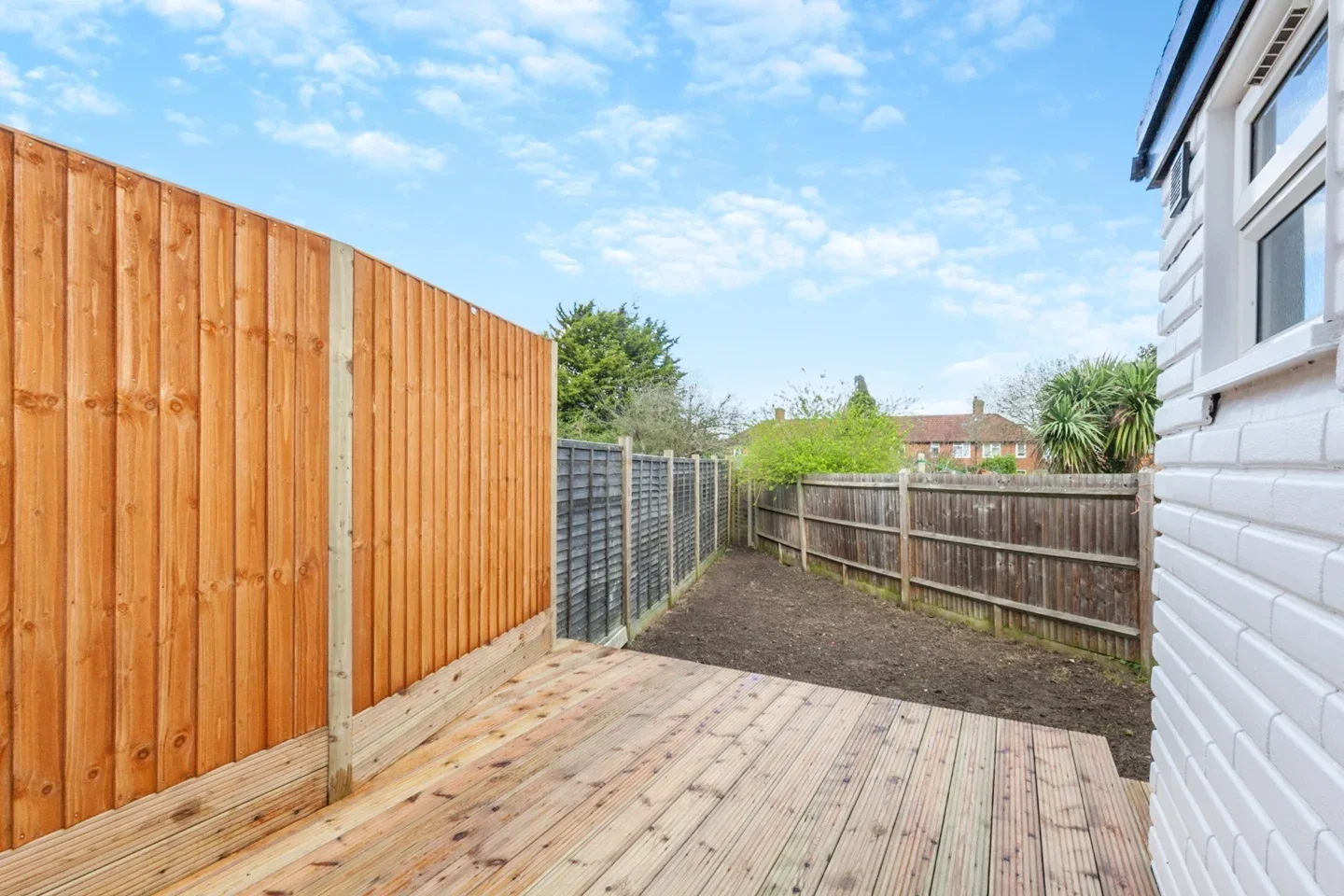 House Olveston Walk in Greater London