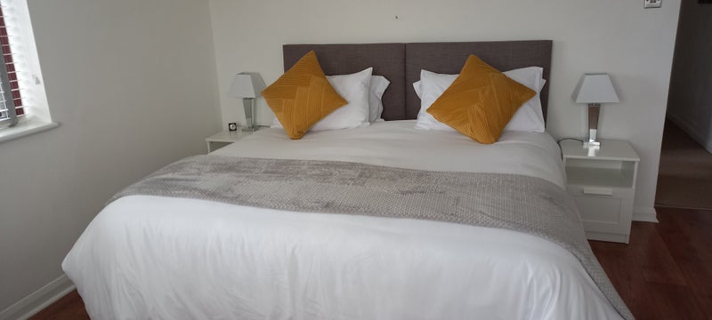 Room Lower Burnham Road in Maldon