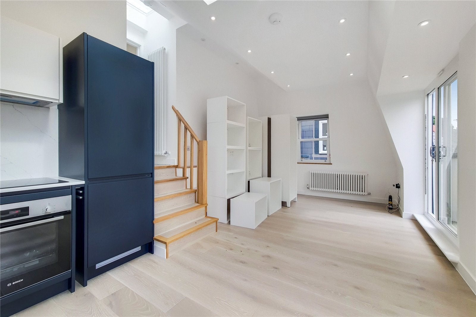 Flat Denton Street in Greater London