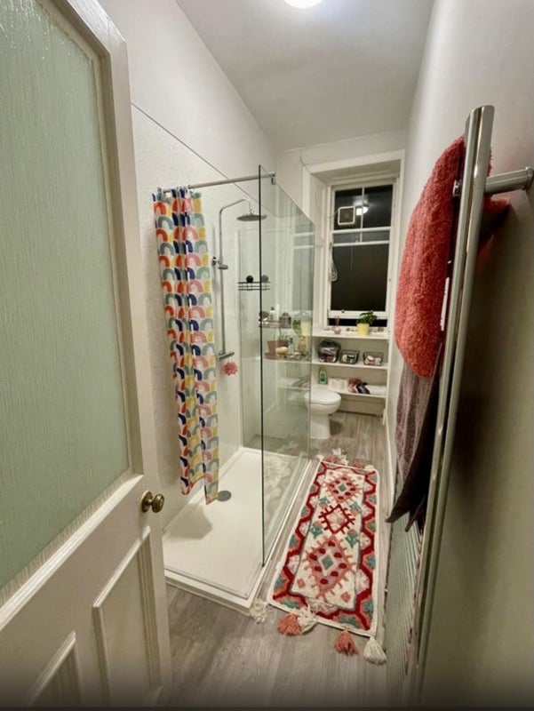 Flat Marchmont Road in City of Edinburgh