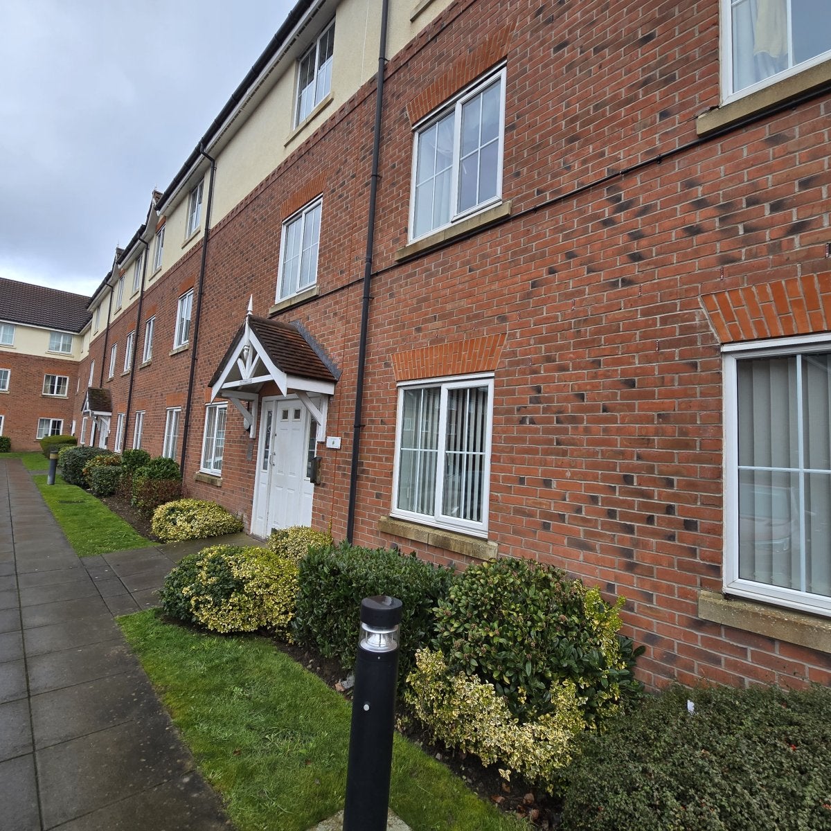 Flat Boundary Lane in Chester