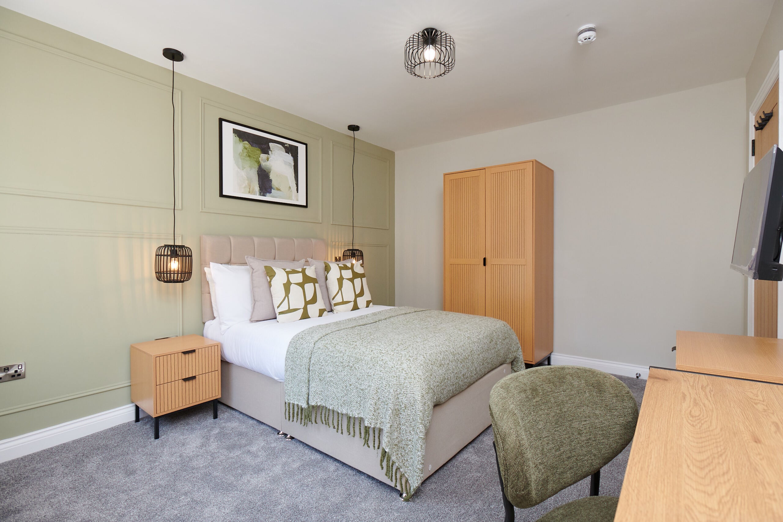 Room Hope Drive in Nottingham