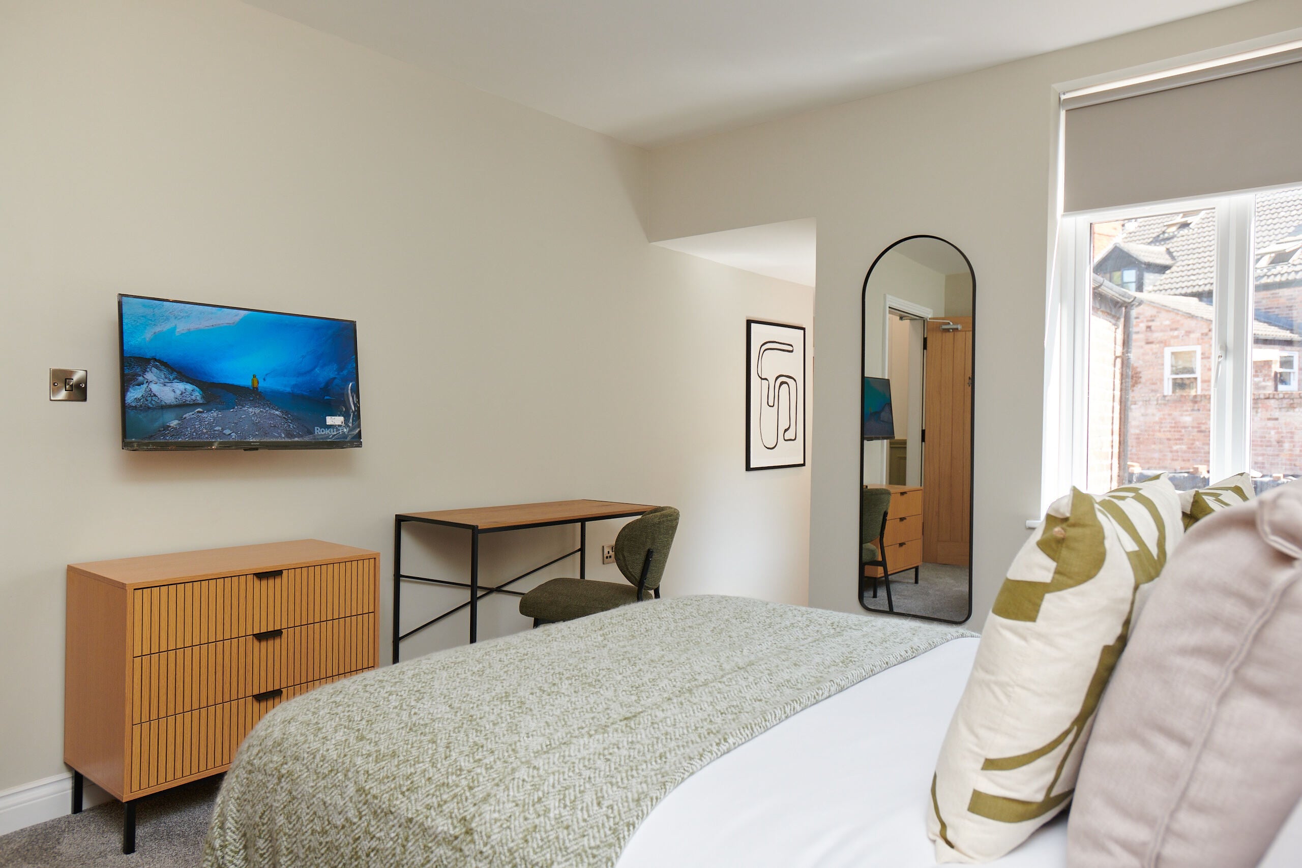 Room Hope Drive in Nottingham