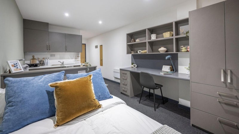 Room Copeland Street in Stoke-on-Trent