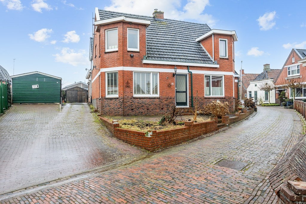 Huis Vissersstraat 14 in Zoutkamp
