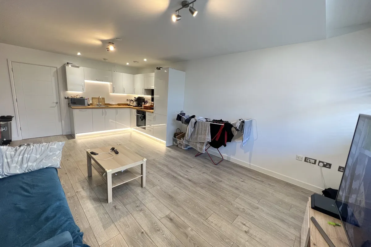 Flat Edinburgh Way in Harlow