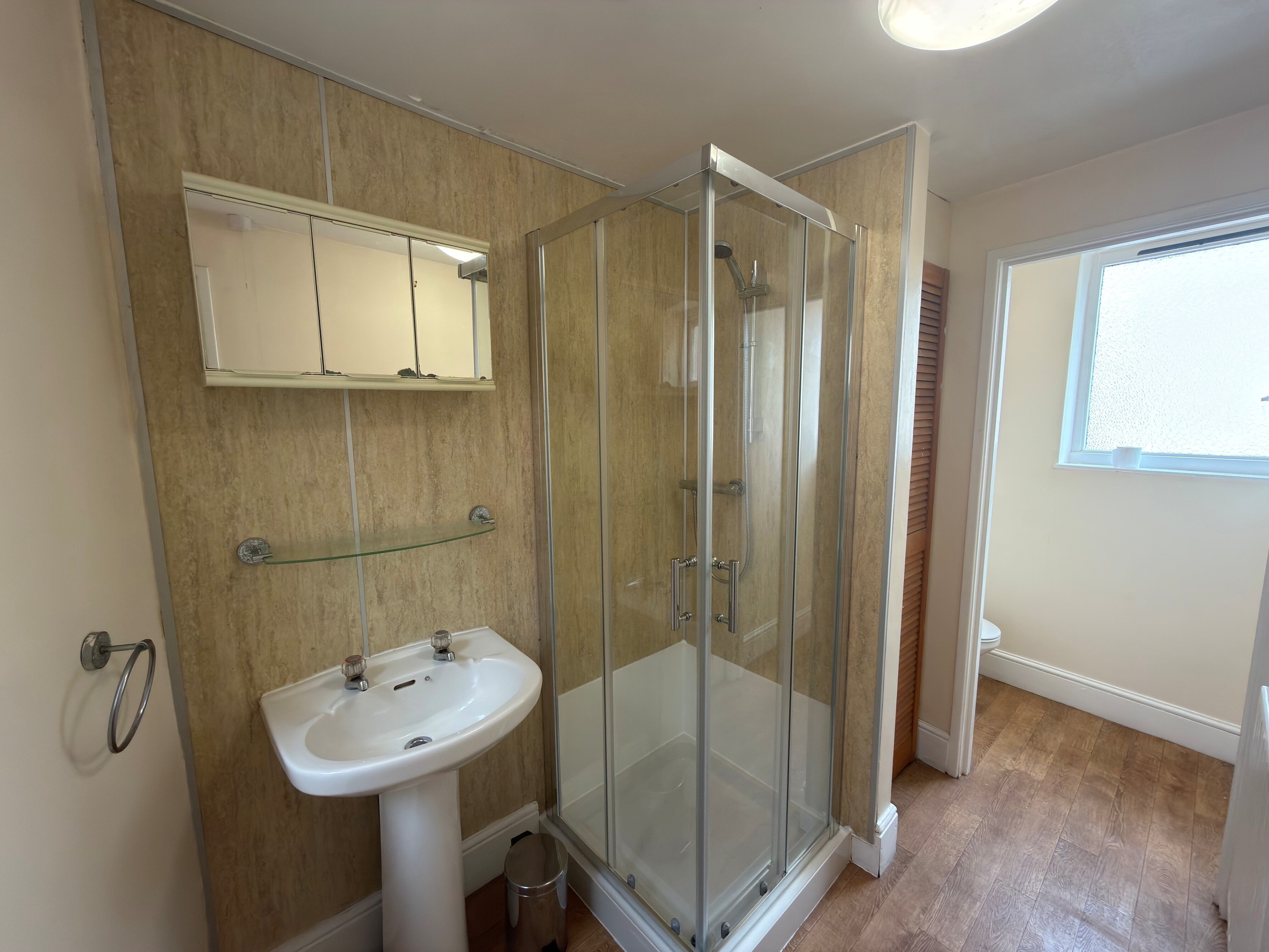 Flat Bath Place in Taunton
