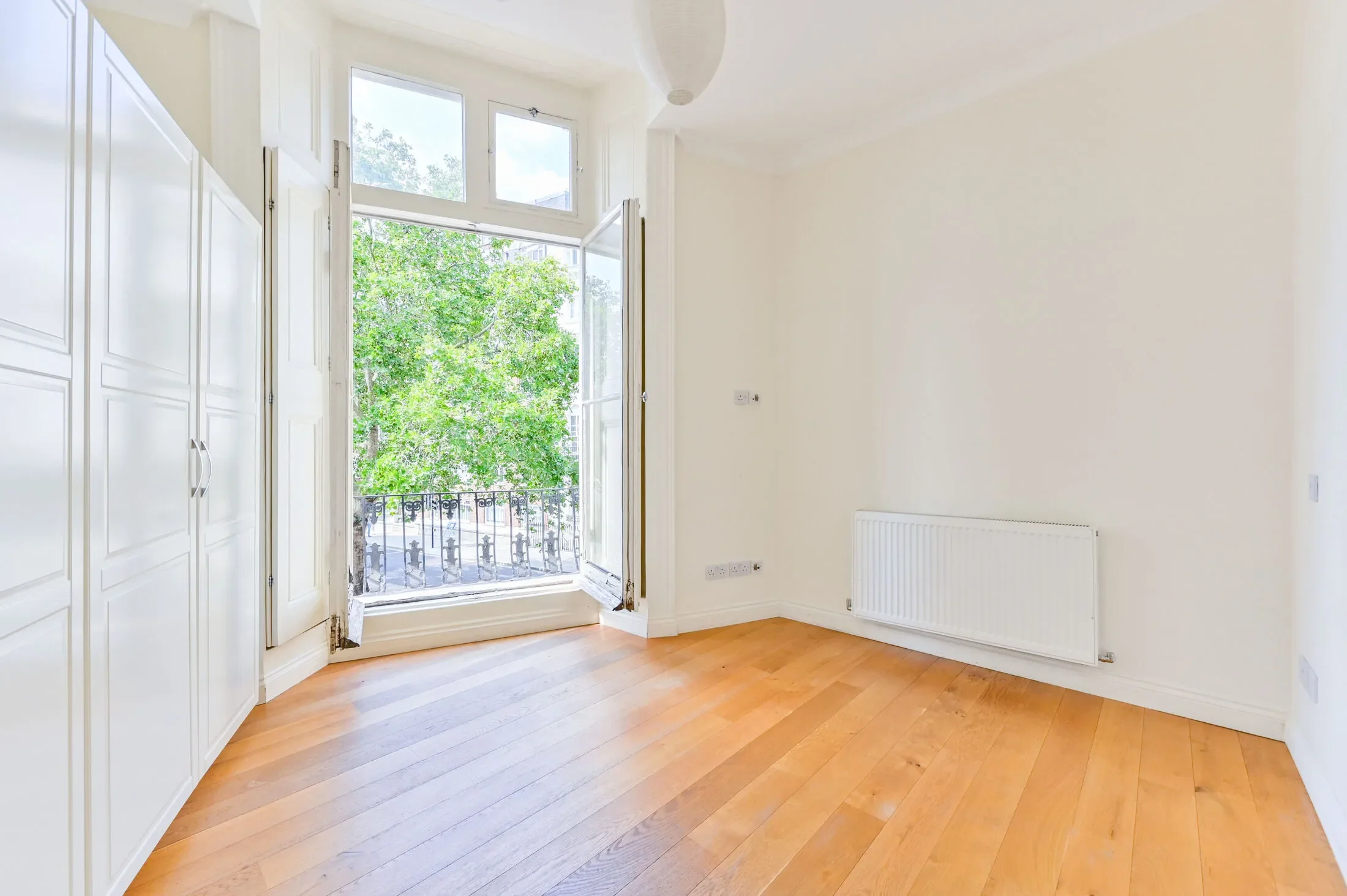 Flat Westbourne Street in City of Westminster