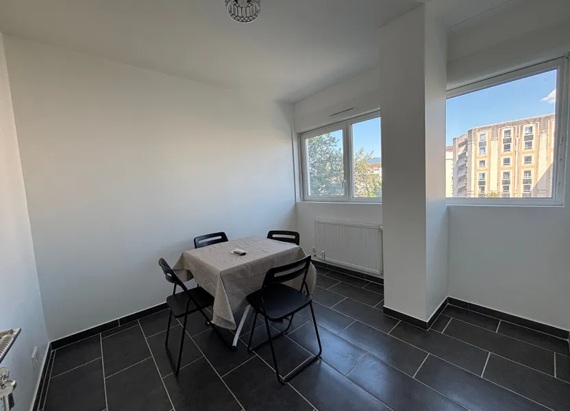 Flat Rue du Stade in Gaillard