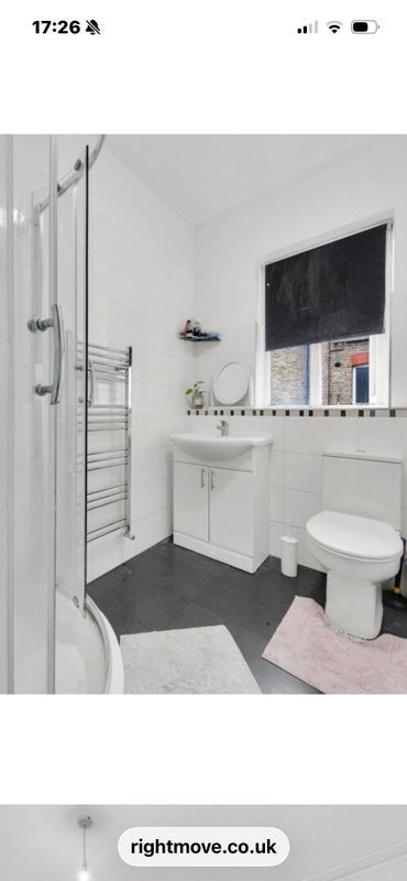 Room Green Lanes in Greater London