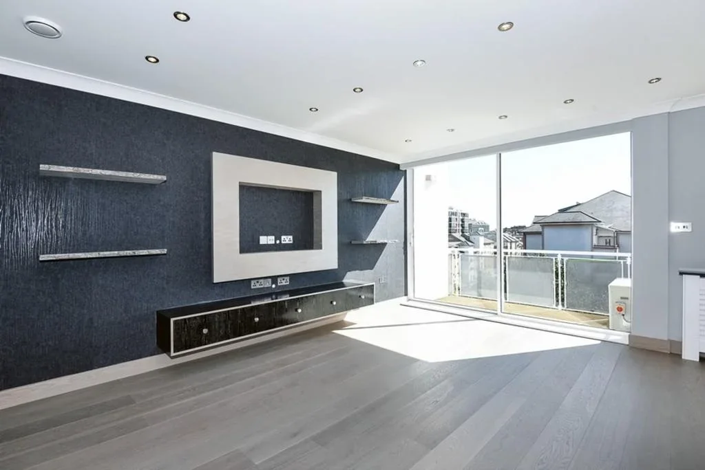 Flat Lodge Road in City of Westminster