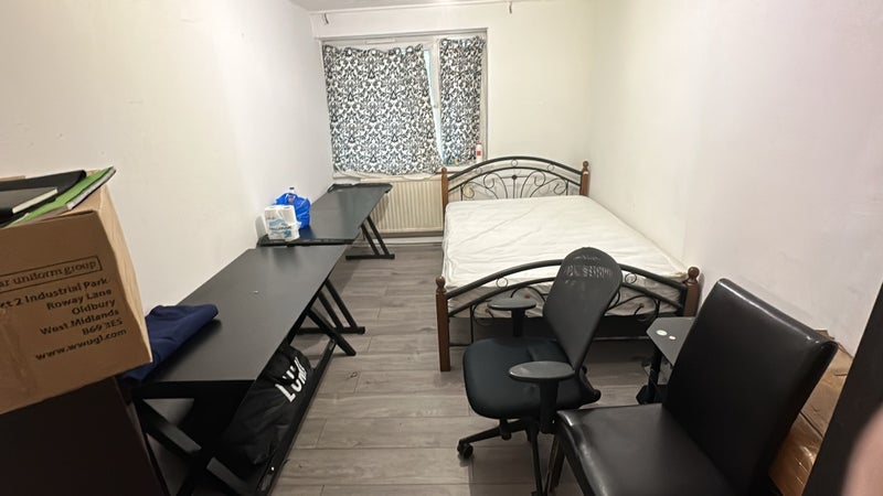 Room Payne Street in Greater London