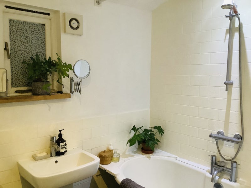 Room Montego Close in Greater London