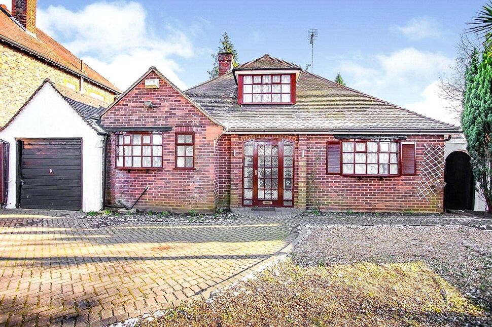 House Stratford Road in Watford