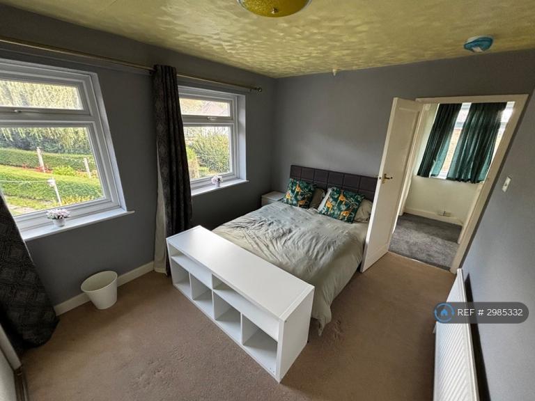Room Langley Avenue in Erewash