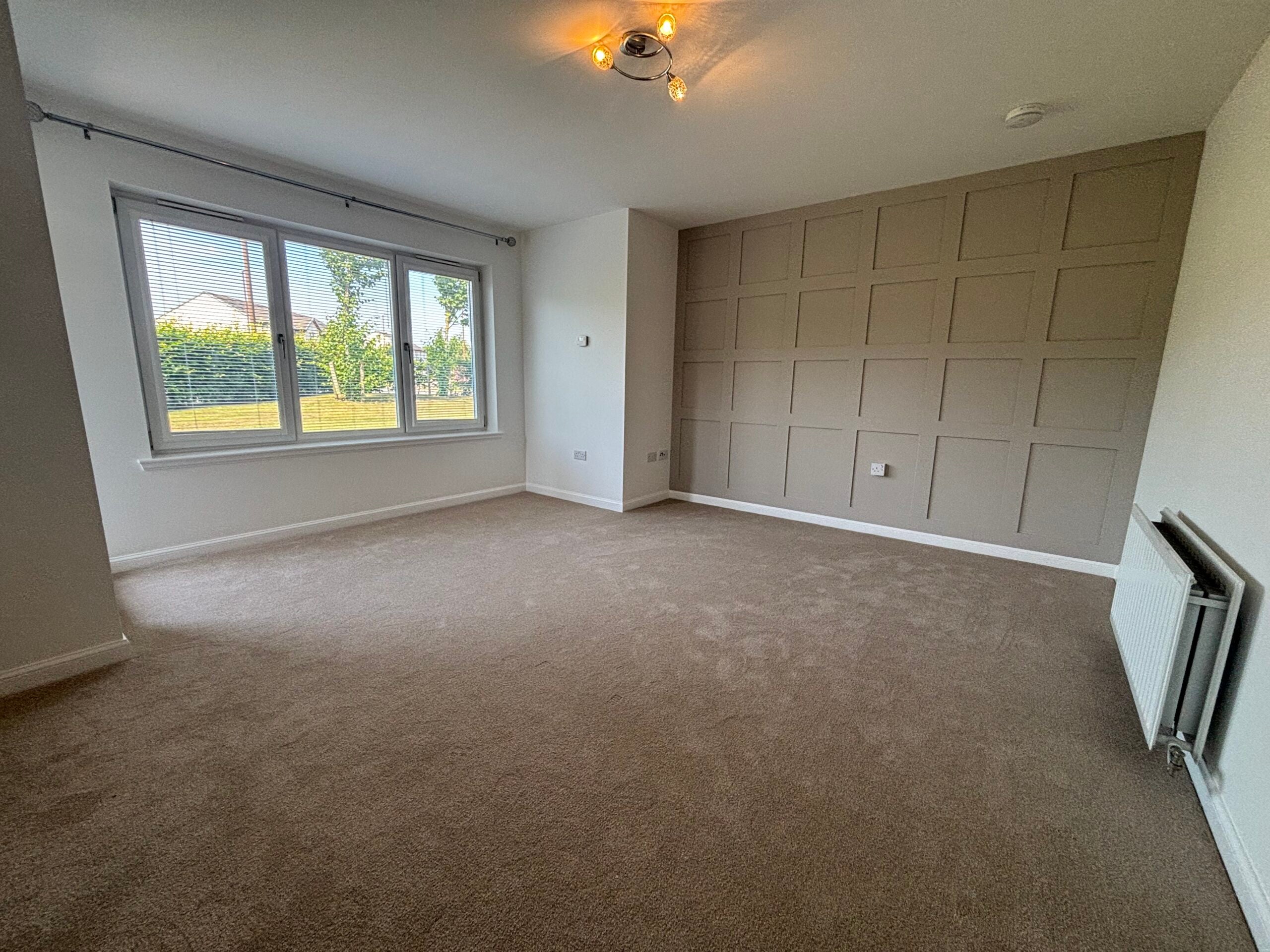 Flat South Chesters Bank in Bonnyrigg