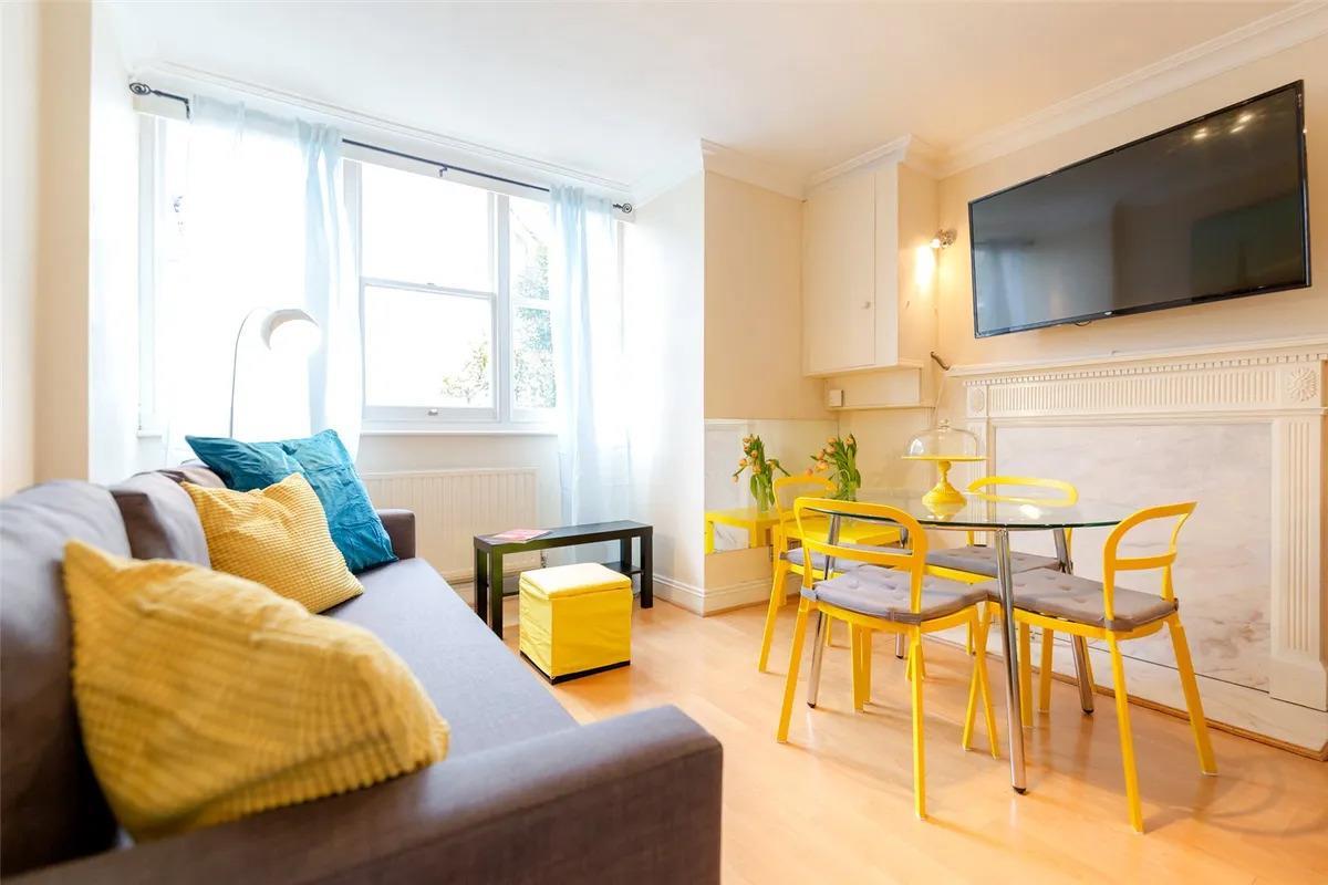Flat Lexham Gardens in Greater London