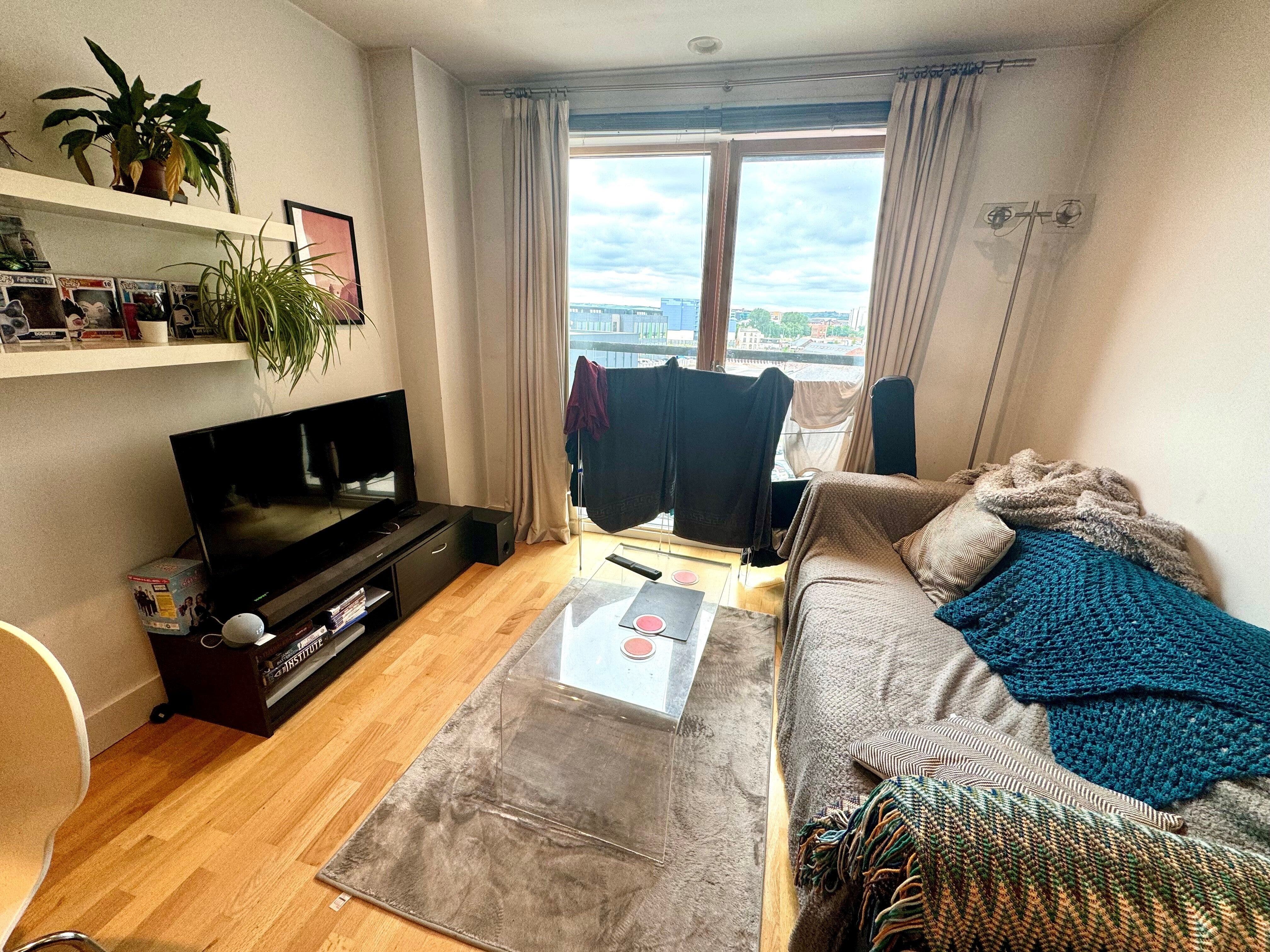 Flat Chadwick Street in Leeds