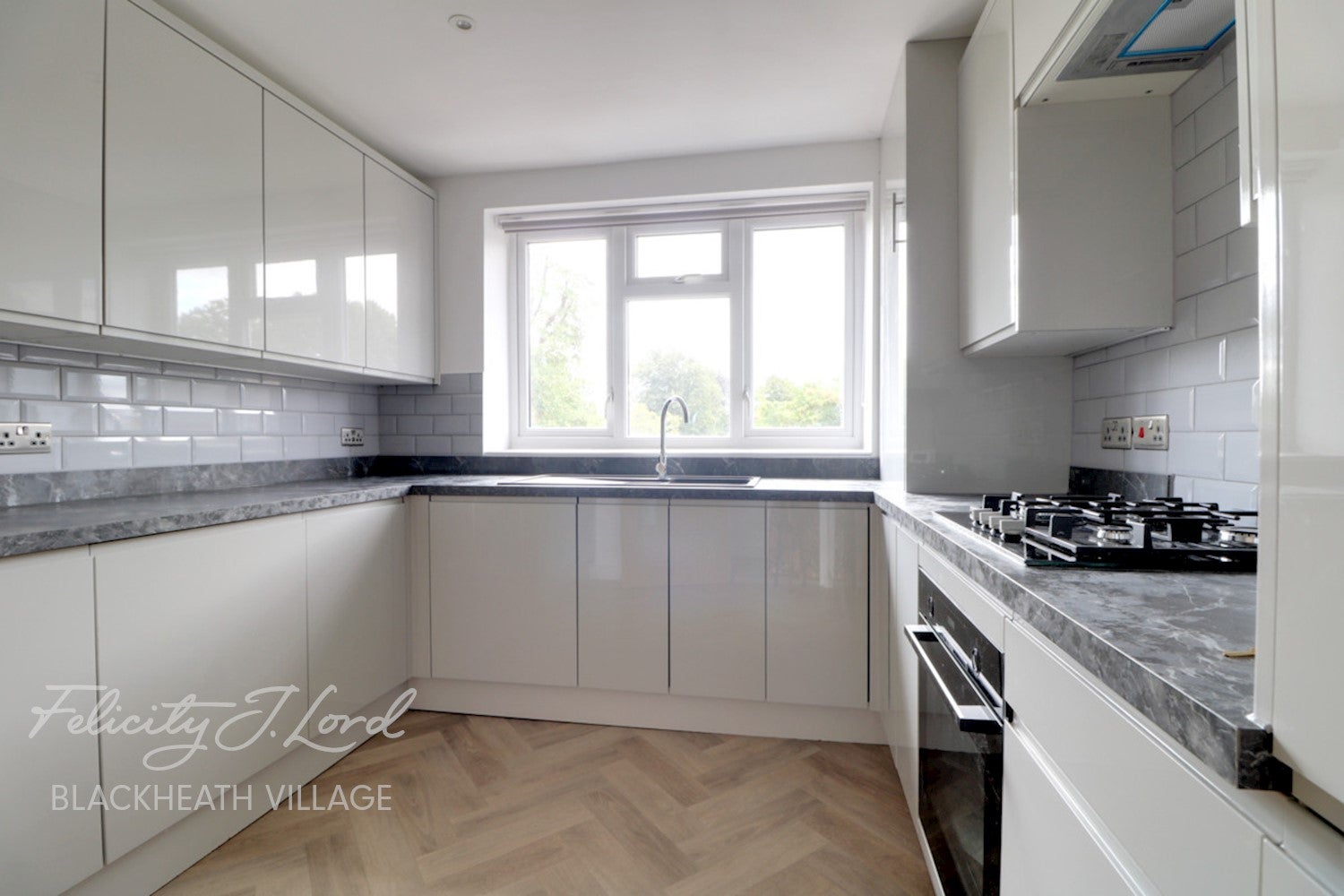 Flat Westcombe Park Road in Greater London