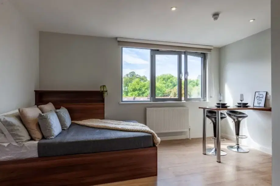 Flat The Grove in Greater London