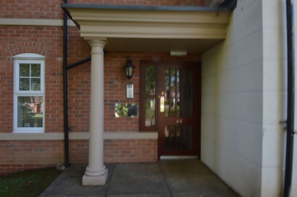 Flat Monyhull Hall Road in Birmingham