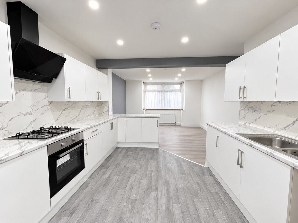 House Fenwick Close in Coventry