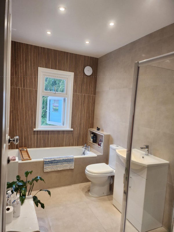 Room Chesham Road in Greater London