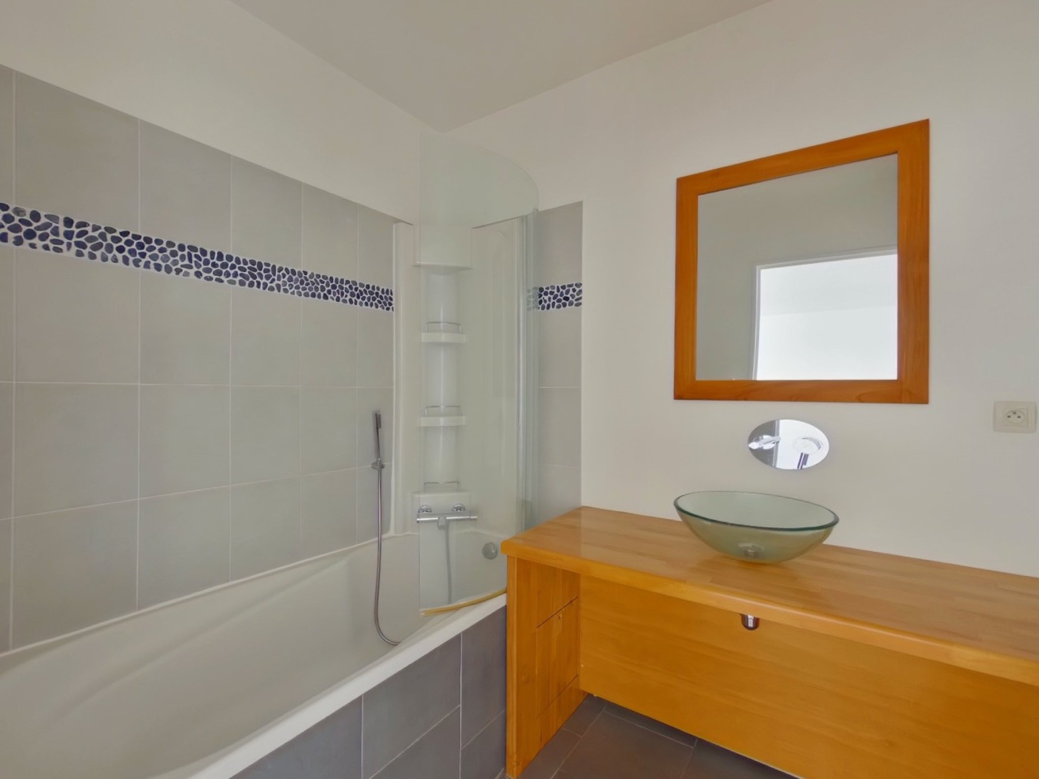 Flat Rond-Point Henri Barbusse in Malakoff