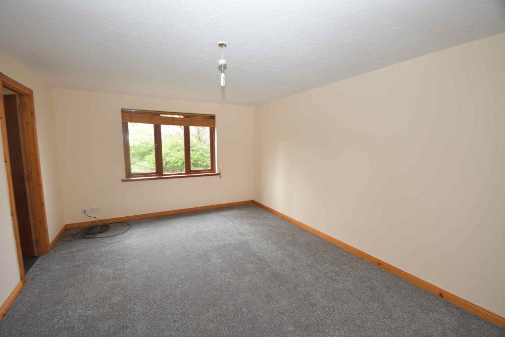 Flat Alltan Court in Inverness