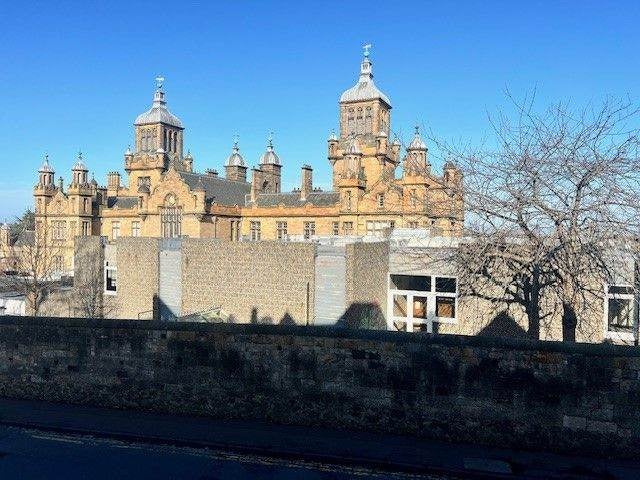 Flat Ravelston Terrace in City of Edinburgh