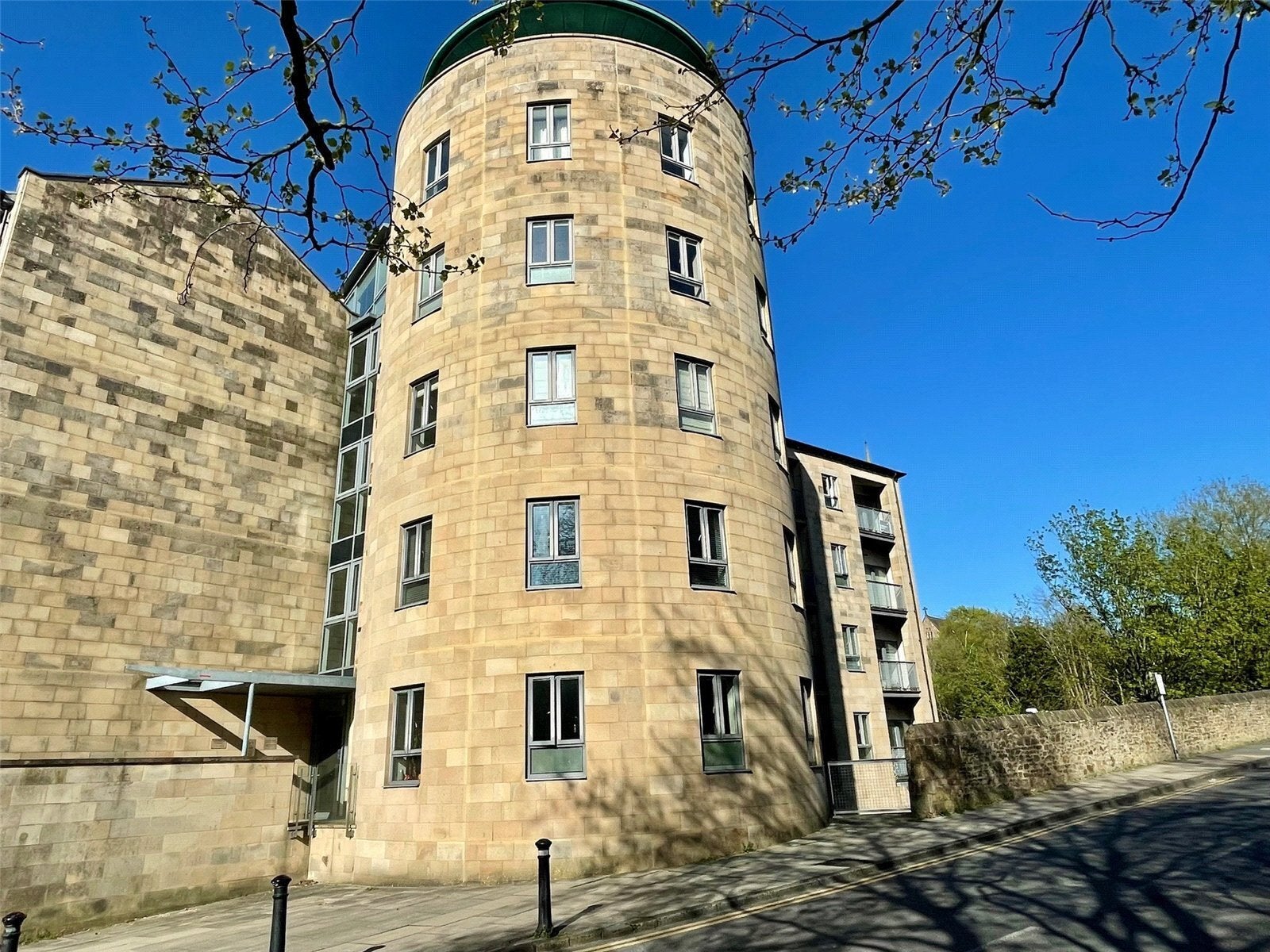 Flat Quarry Road in Lancaster