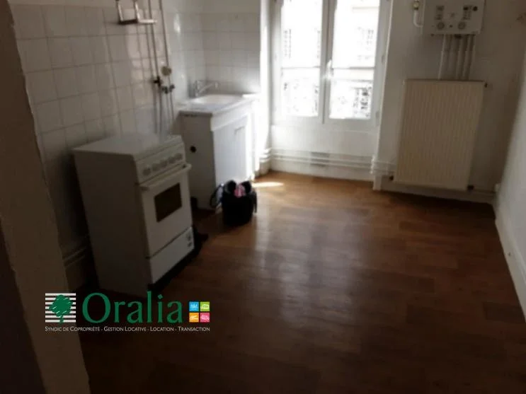 Flat Place Jules Guesde in Lyon