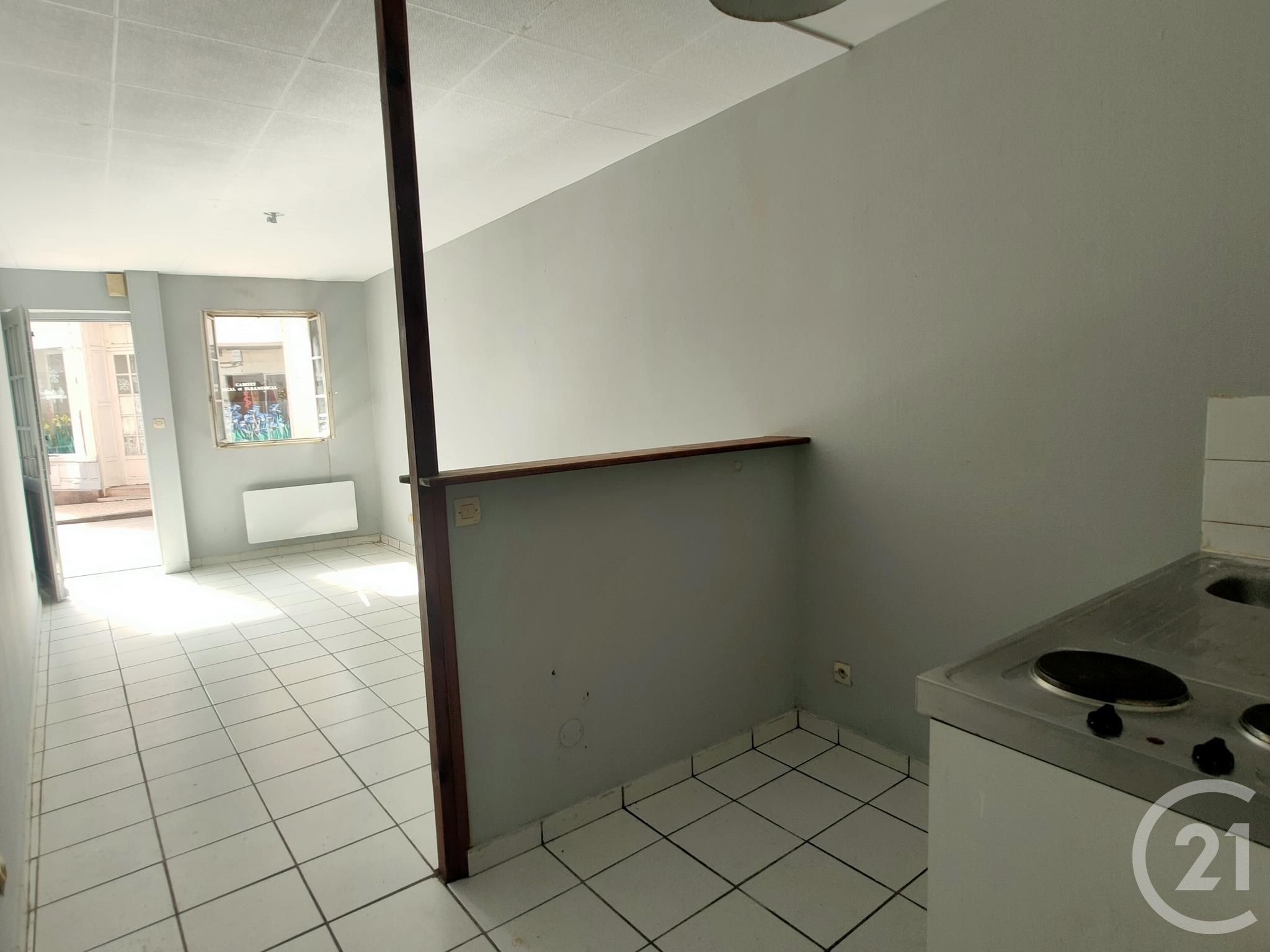 Flat Bd Pierre De Coubertin in Nevers
