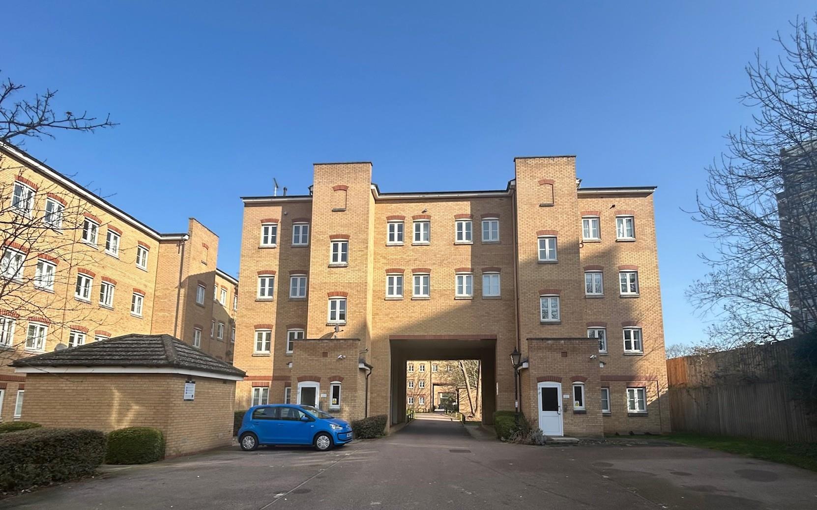 Flat Kidman Close in Greater London