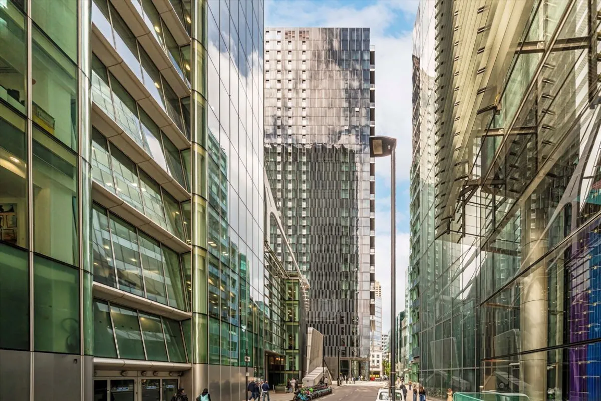 Flat Moor Lane in City of London