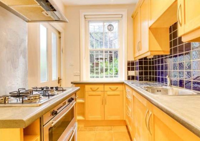 Flat Palliser Road in Greater London