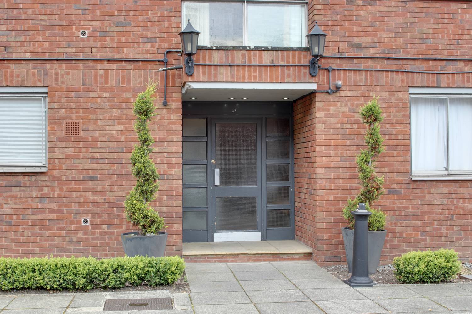 Flat Tavistock Road in Greater London