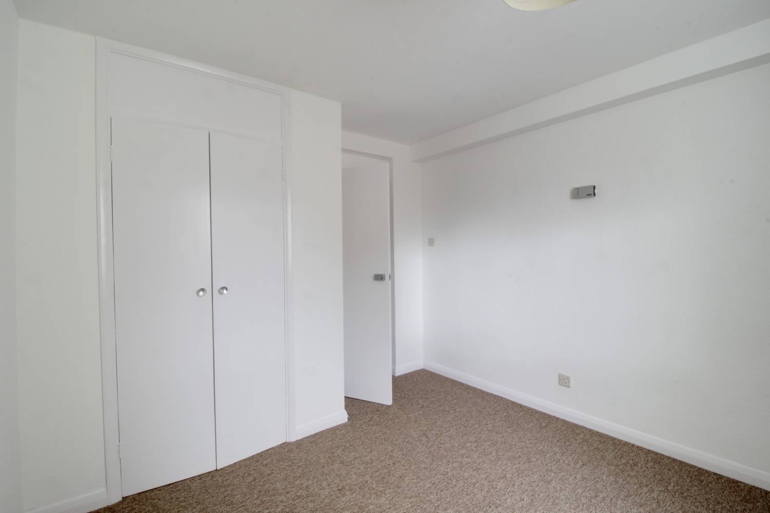 Flat Tavistock Road in Greater London