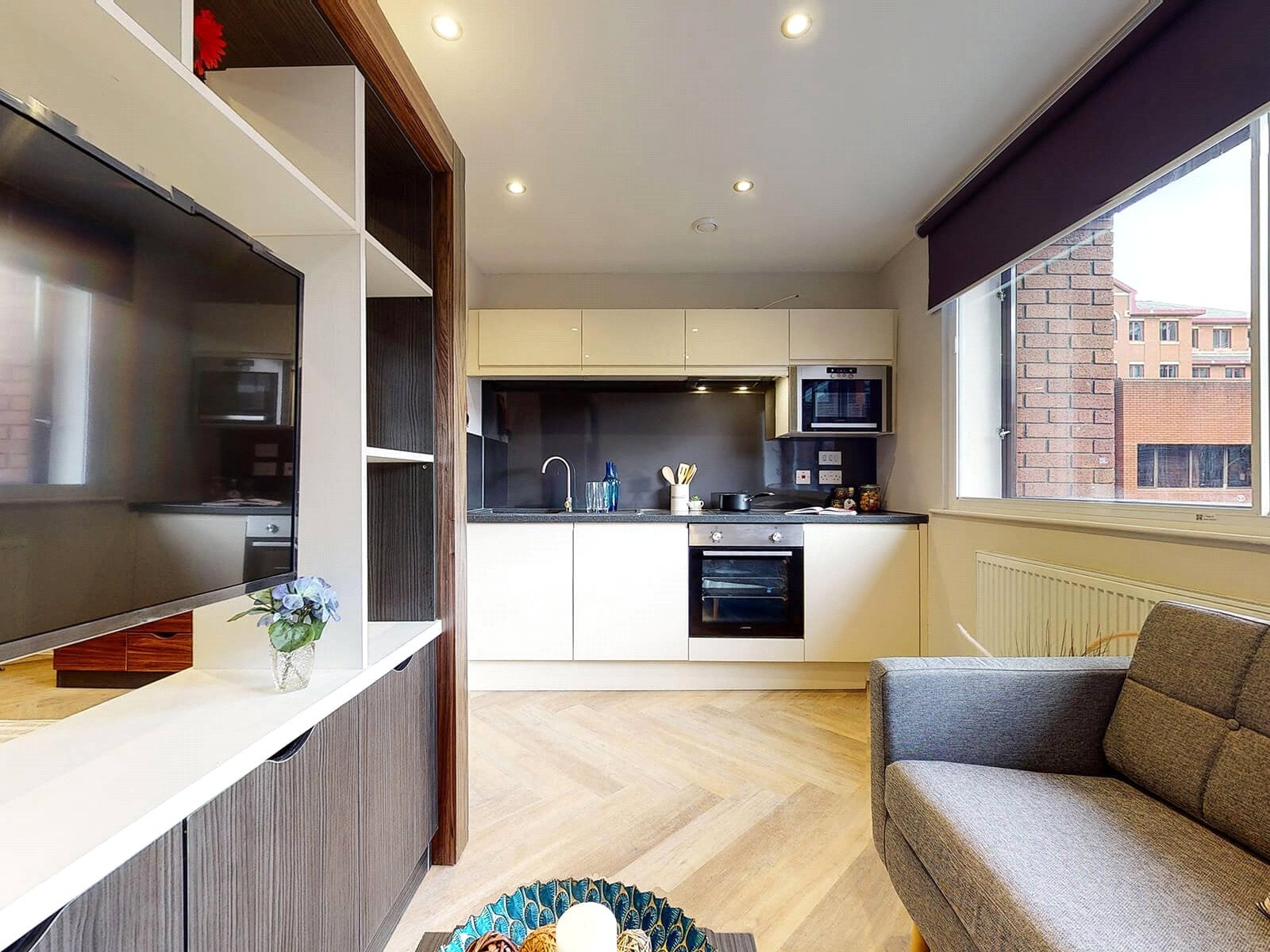 Flat Wade Lane in Leeds